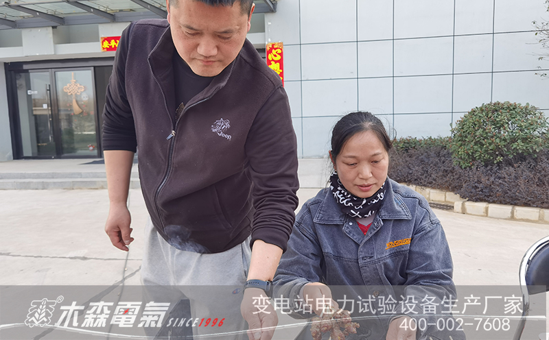 食不可擋，女神約會鳳凰園