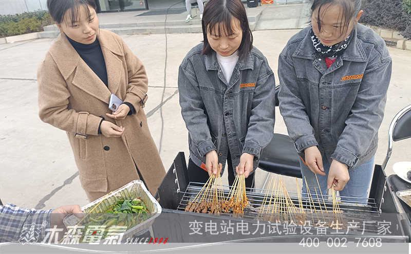 燃情三月，食不可擋，女神約會鳳凰園